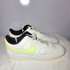 Nike Womens Size 9.5 Court Vision Sneakers.